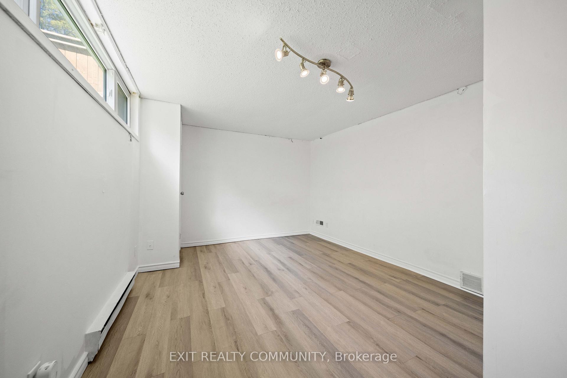 Photo 12 of Unit 32, 595 Third Street, London, East H — HOMEH