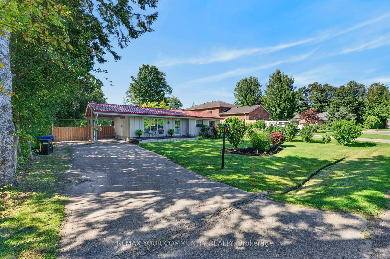 Photo 3 of 943 Blackwoods Avenue, Innisfil, Alcona — HOMEH