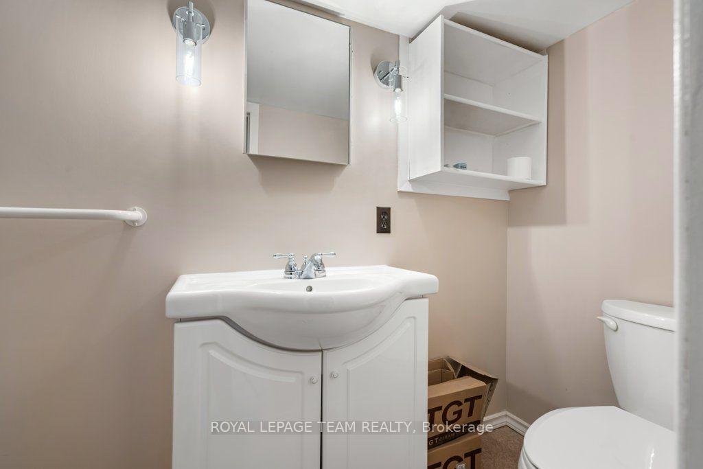 Photo 38 of 485 Fred Street, North Dundas, Winchester — HOMEH