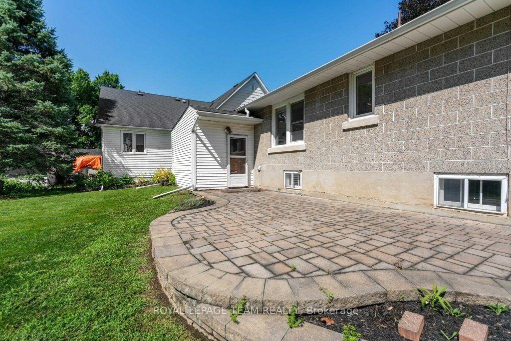 Photo 43 of 485 Fred Street, North Dundas, Winchester — HOMEH