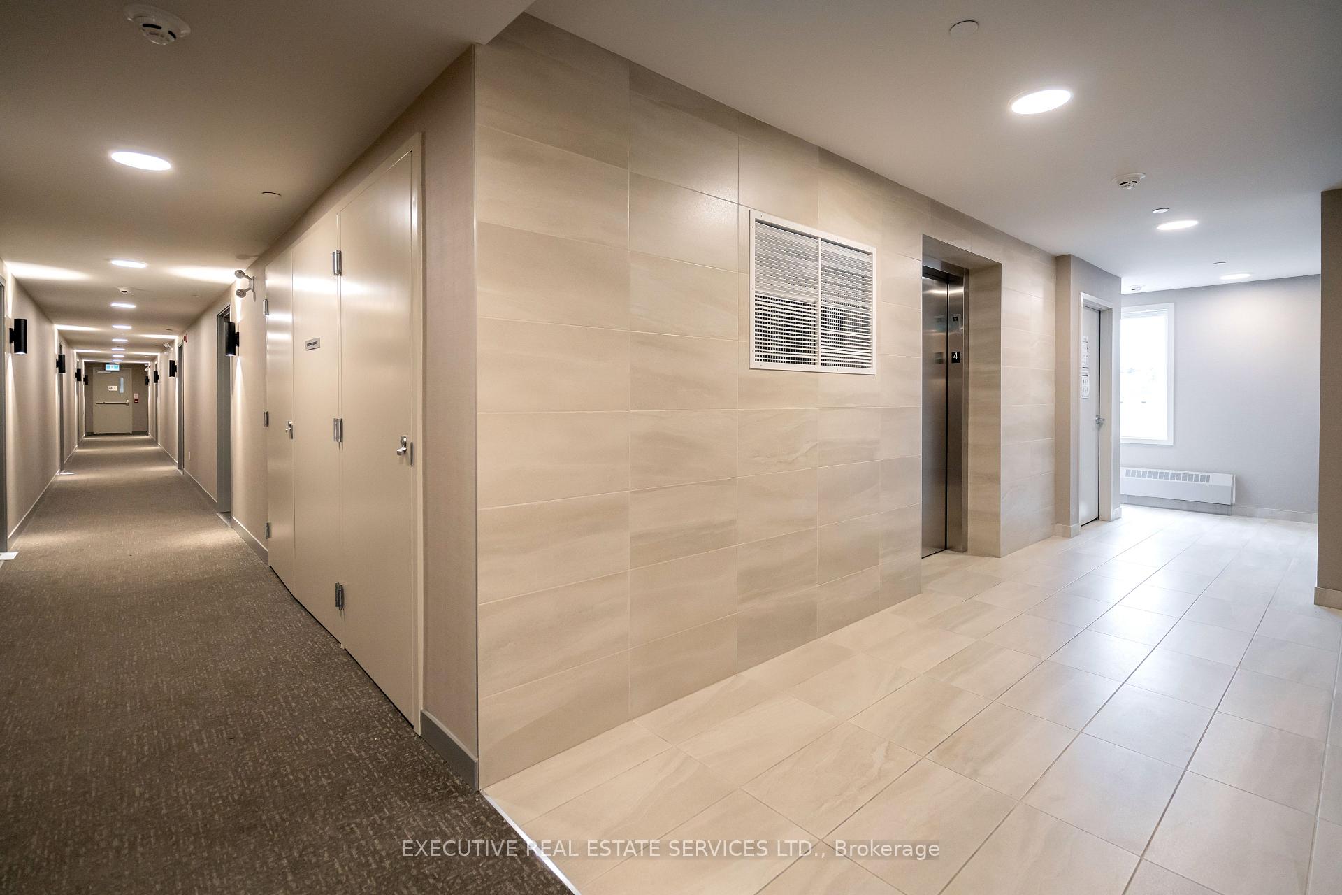 Photo 11 of Unit 402, 58 Sky Harbour Drive, Brampton, Bram West — HOMEH