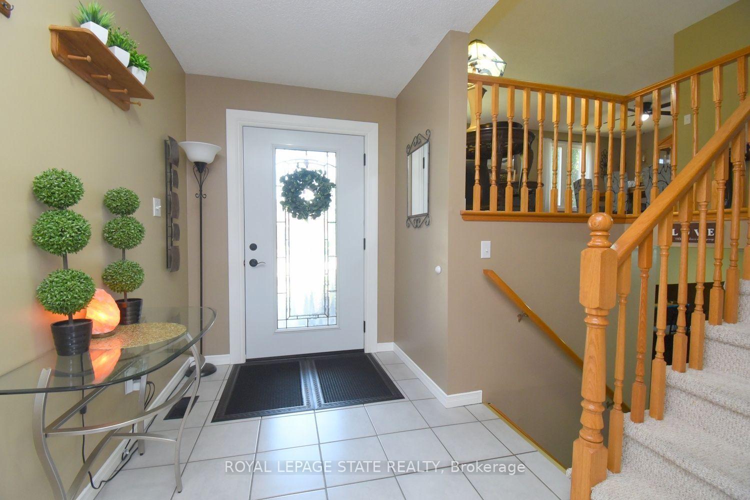 Photo 5 of 24 Buchanan Drive, Haldimand — HOMEH