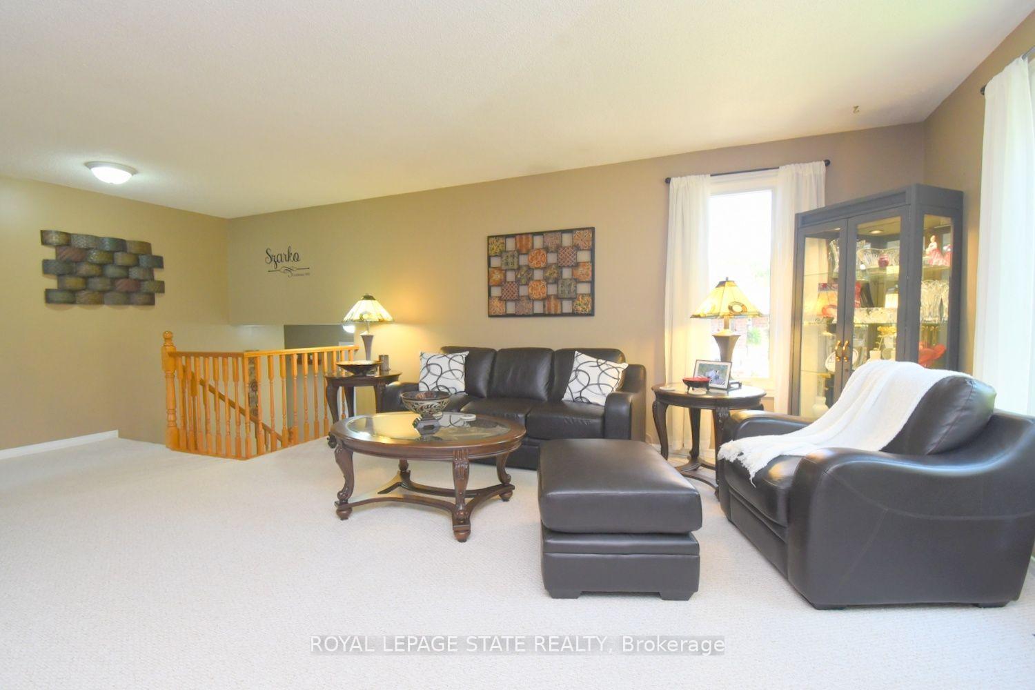 Photo 7 of 24 Buchanan Drive, Haldimand — HOMEH
