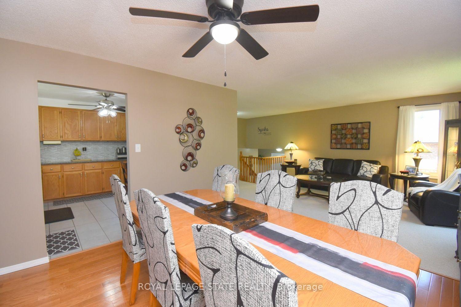 Photo 13 of 24 Buchanan Drive, Haldimand — HOMEH