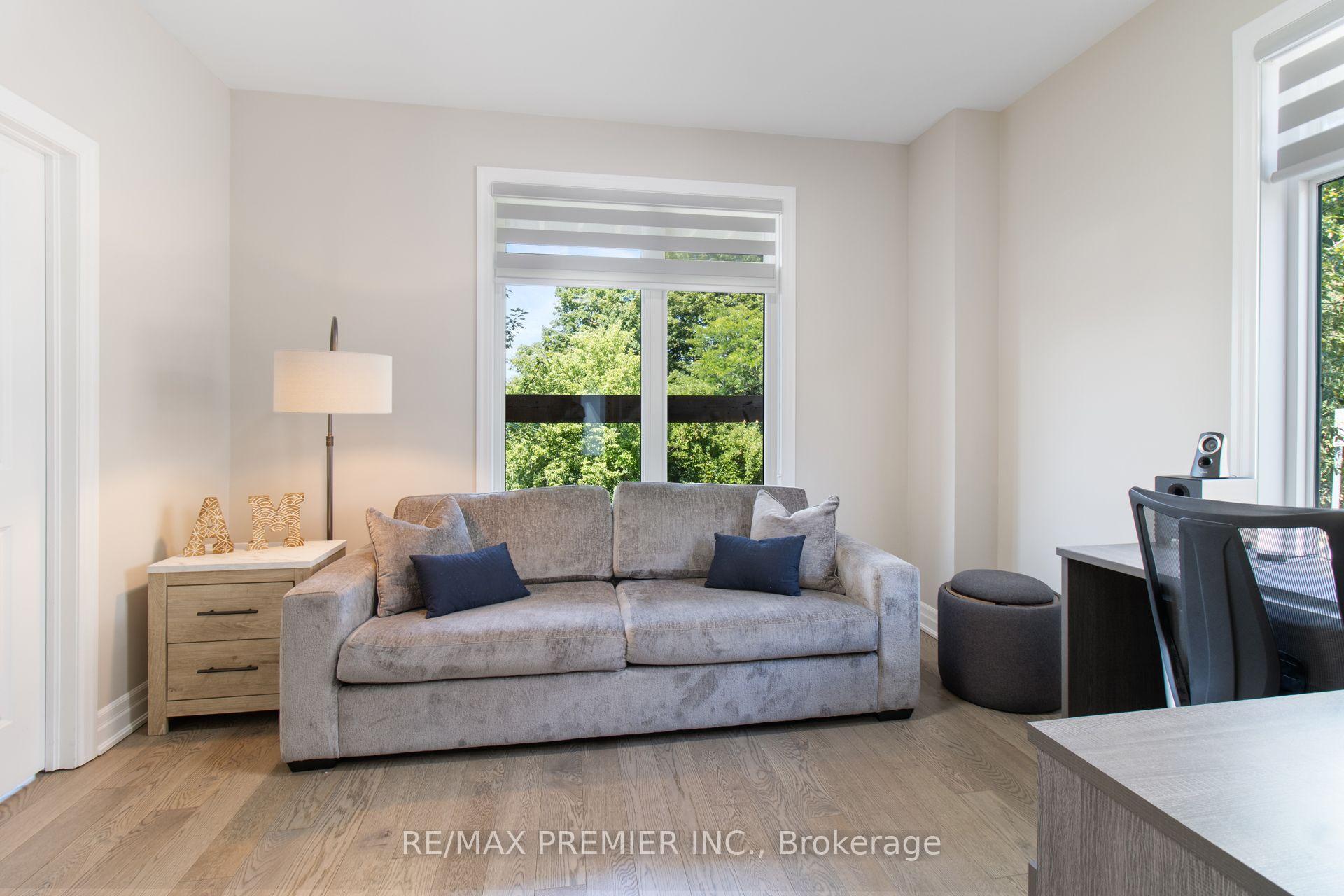 Photo 7 of 2 Gaddi Way, Vaughan, East Woodbridge — HOMEH