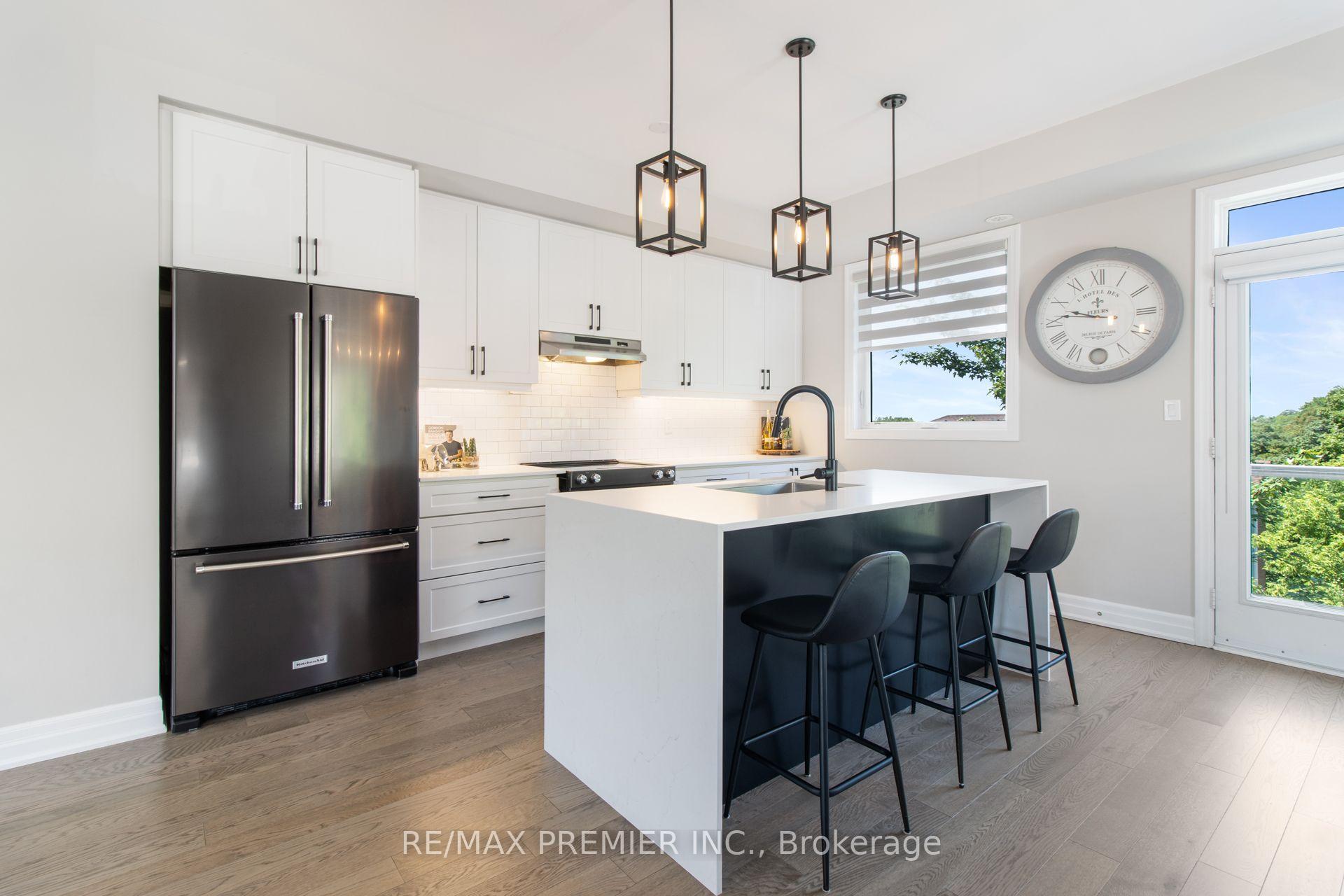 Photo 12 of 2 Gaddi Way, Vaughan, East Woodbridge — HOMEH
