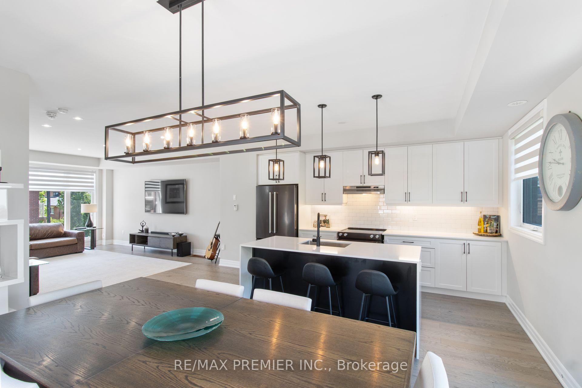Photo 14 of 2 Gaddi Way, Vaughan, East Woodbridge — HOMEH