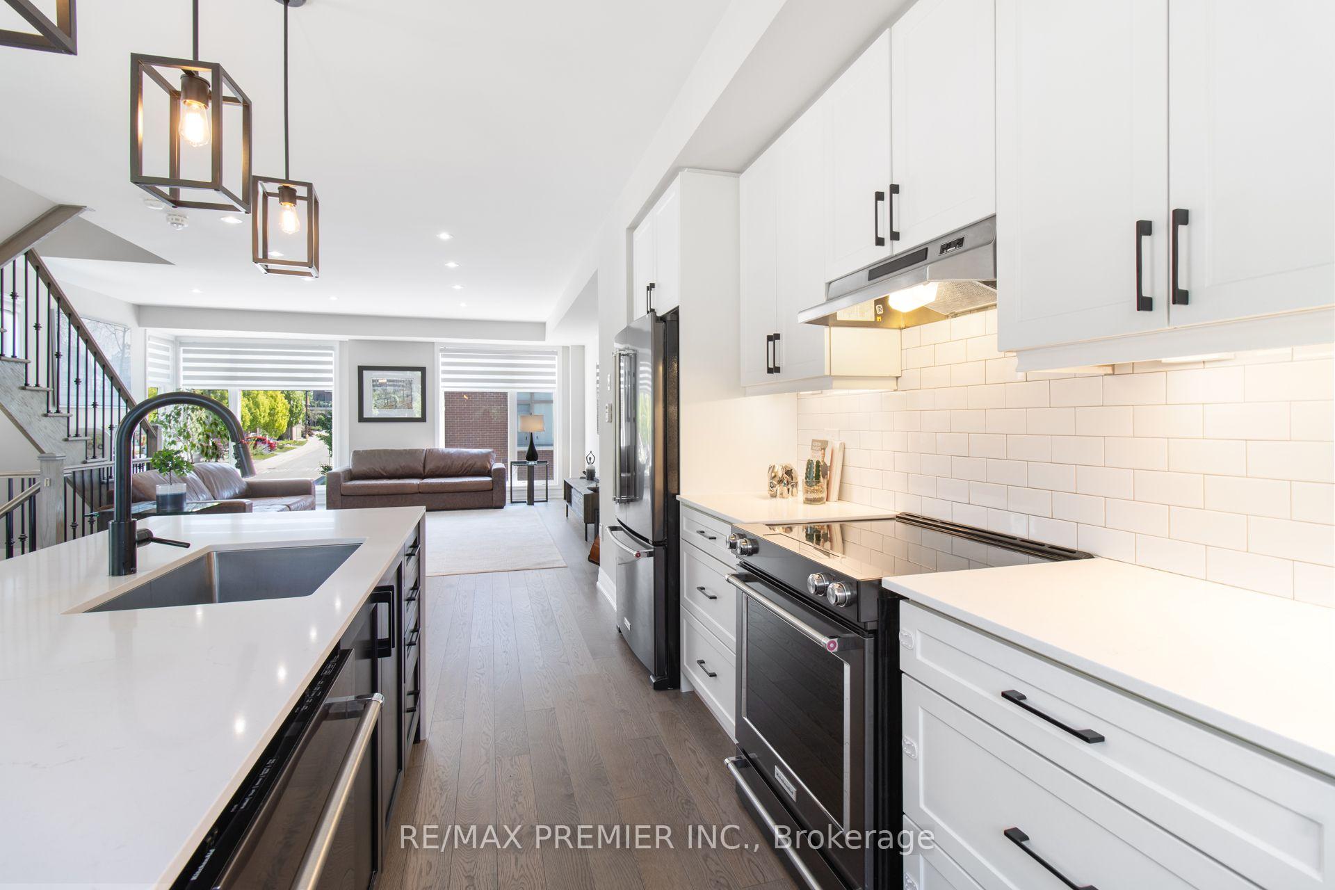 Photo 17 of 2 Gaddi Way, Vaughan, East Woodbridge — HOMEH