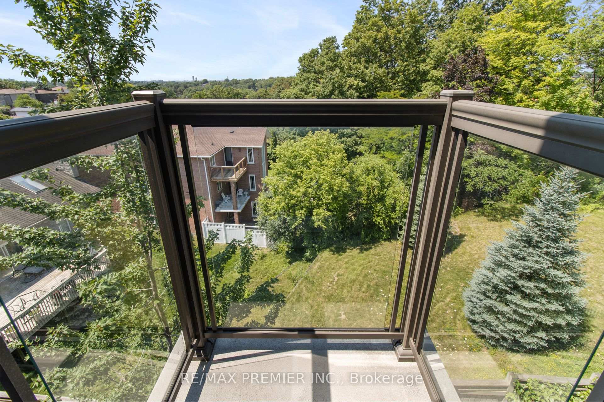 Photo 32 of 2 Gaddi Way, Vaughan, East Woodbridge — HOMEH