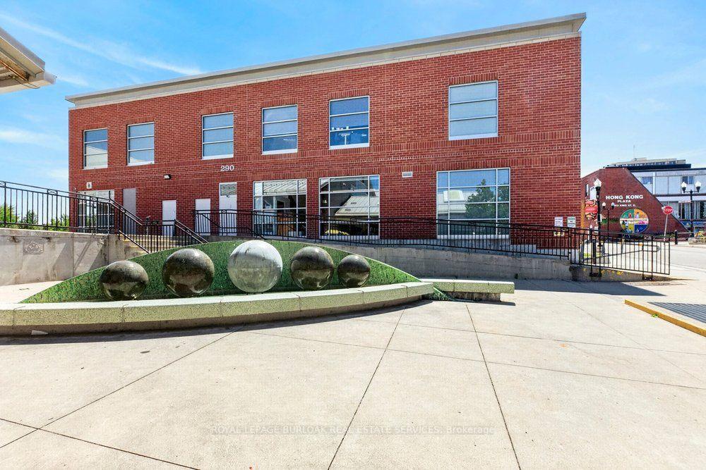 Photo 33 of Unit 107, 165 Duke Street E, Kitchener, King East — HOMEH