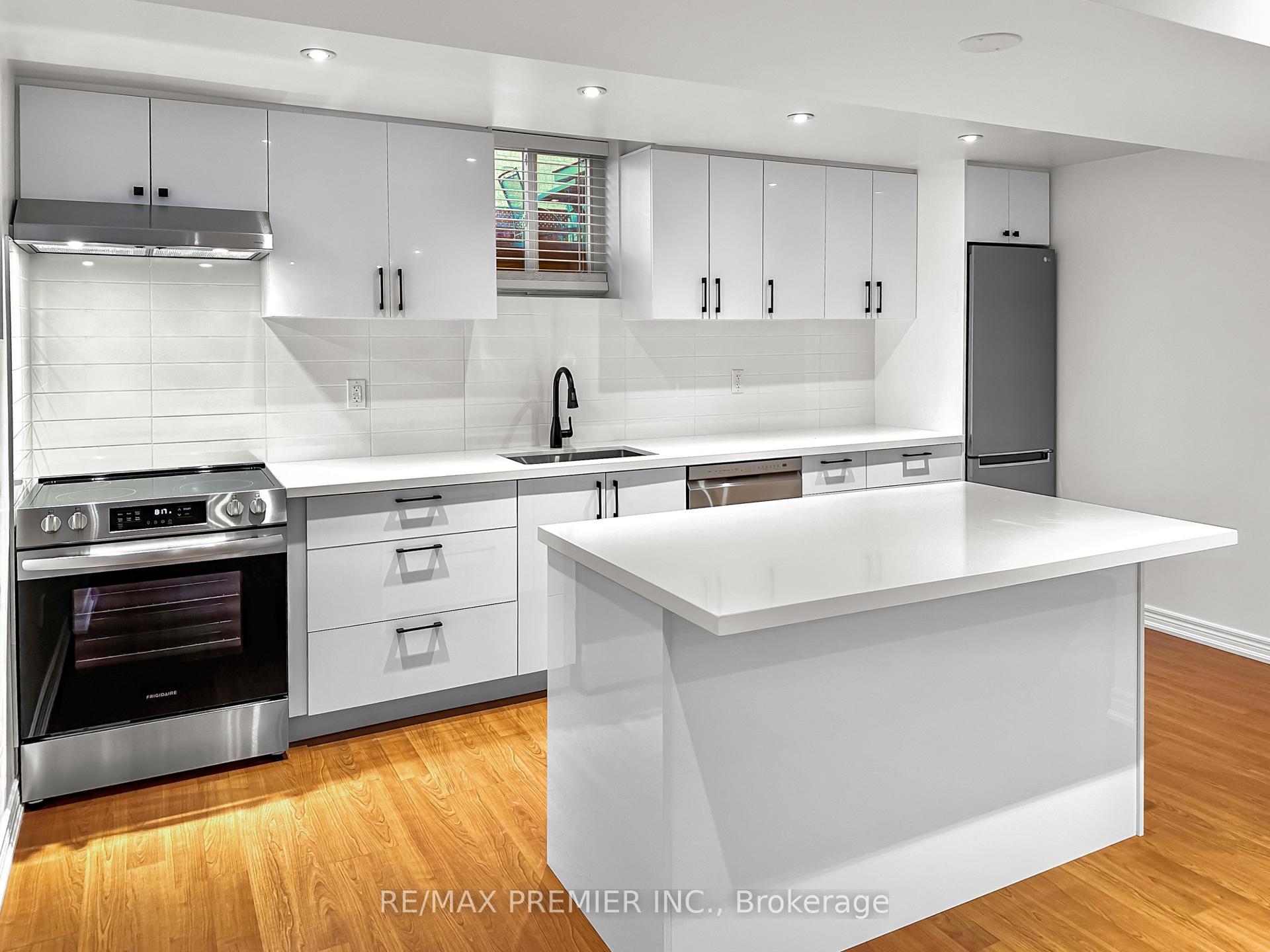 Photo 4 of Unit Lower, 277 Springside Road, Vaughan, Maple — HOMEH