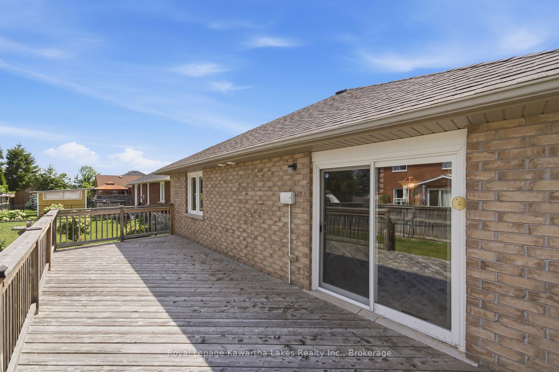 Photo 32 of 32 Gee Crescent, Kawartha Lakes, Lindsay — HOMEH