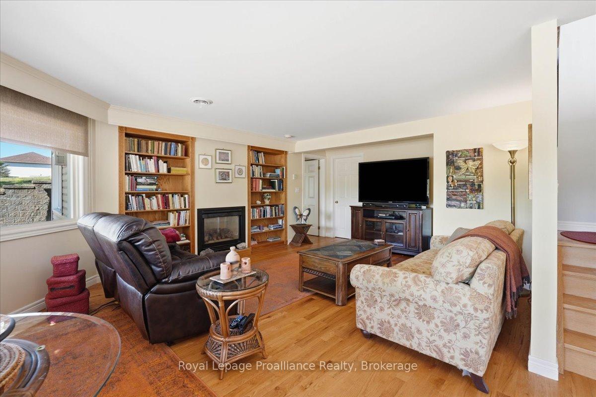 Photo 18 of 95 Dave Drive, Quinte West, Murray Ward — HOMEH