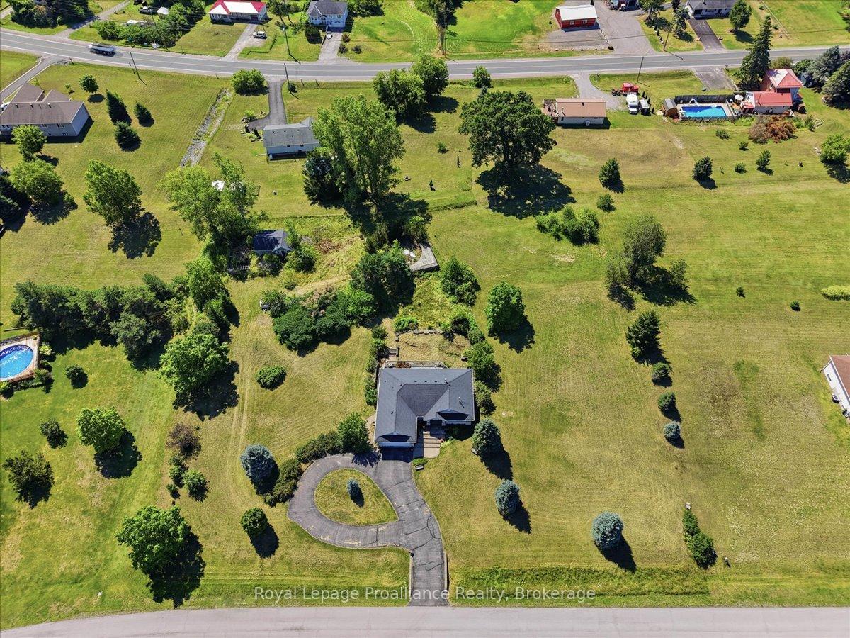 Photo 34 of 95 Dave Drive, Quinte West, Murray Ward — HOMEH
