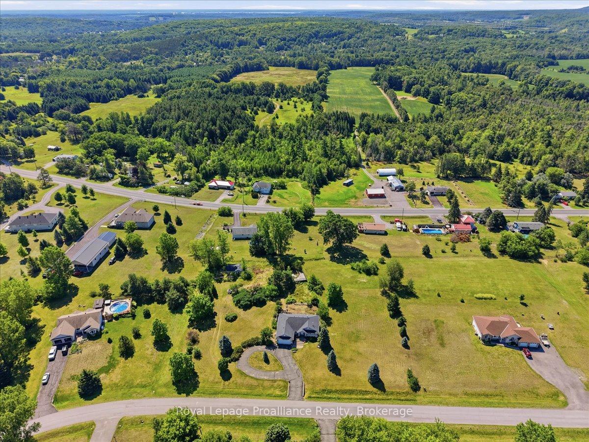 Photo 36 of 95 Dave Drive, Quinte West, Murray Ward — HOMEH