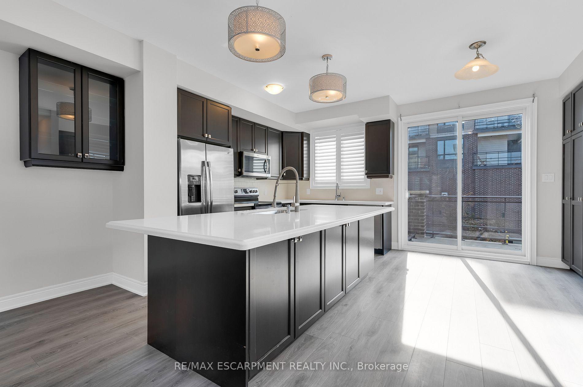 Photo 2 of 2 Waterview Lane, Grimsby, Grimsby Beach — HOMEH