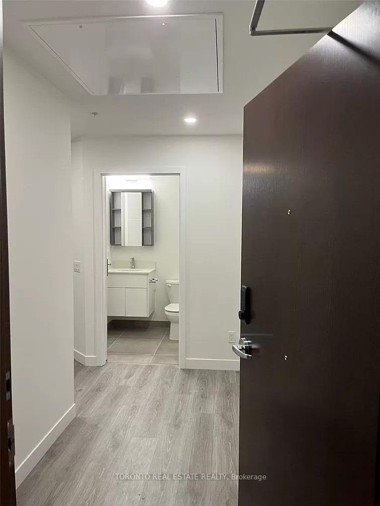 Photo 8 of Unit 3207, 60 Frederick Street, Kitchener, City Commercial Core — HOMEH