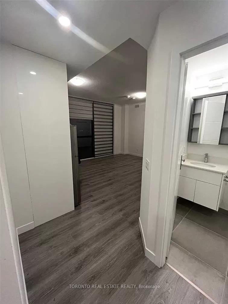 Photo 14 of Unit 3207, 60 Frederick Street, Kitchener, City Commercial Core — HOMEH