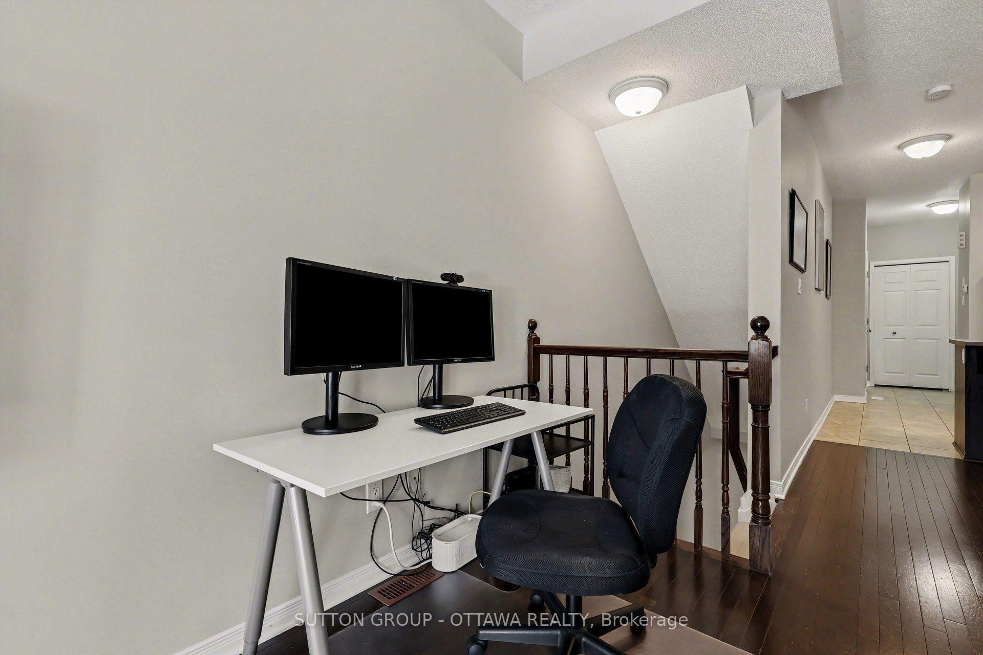 Photo 17 of Unit 36, 340 London Terrace, Ottawa, Manor Park — HOMEH