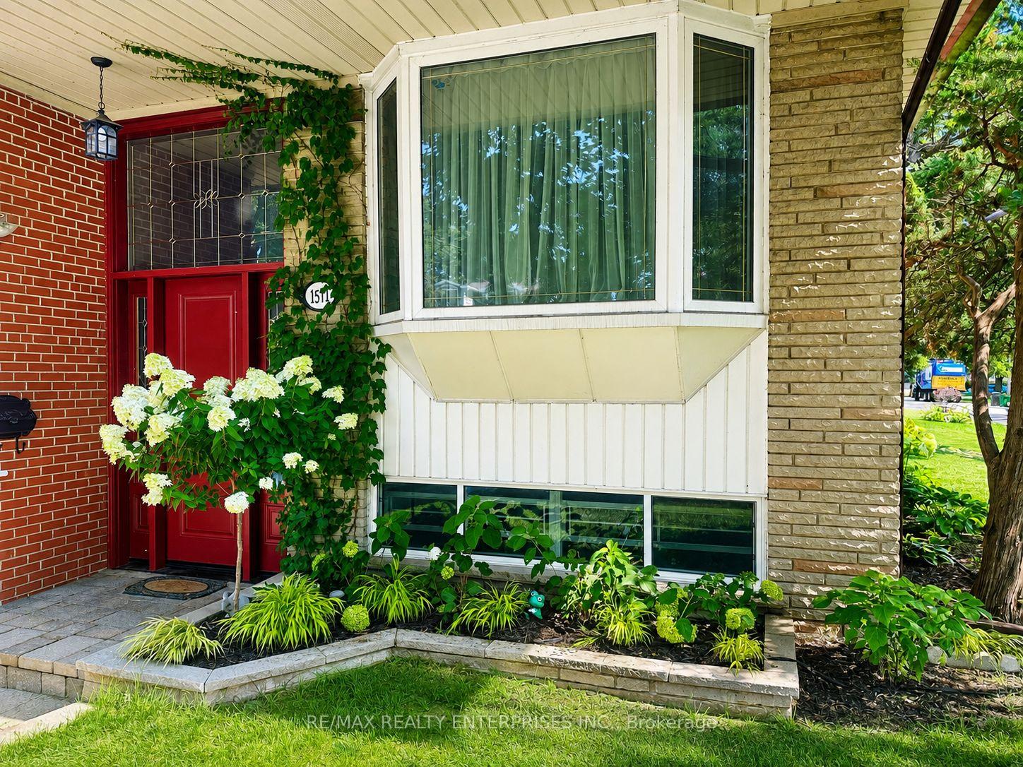 Photo 1 of 1571 Muir Road, Mississauga, Lakeview — HOMEH