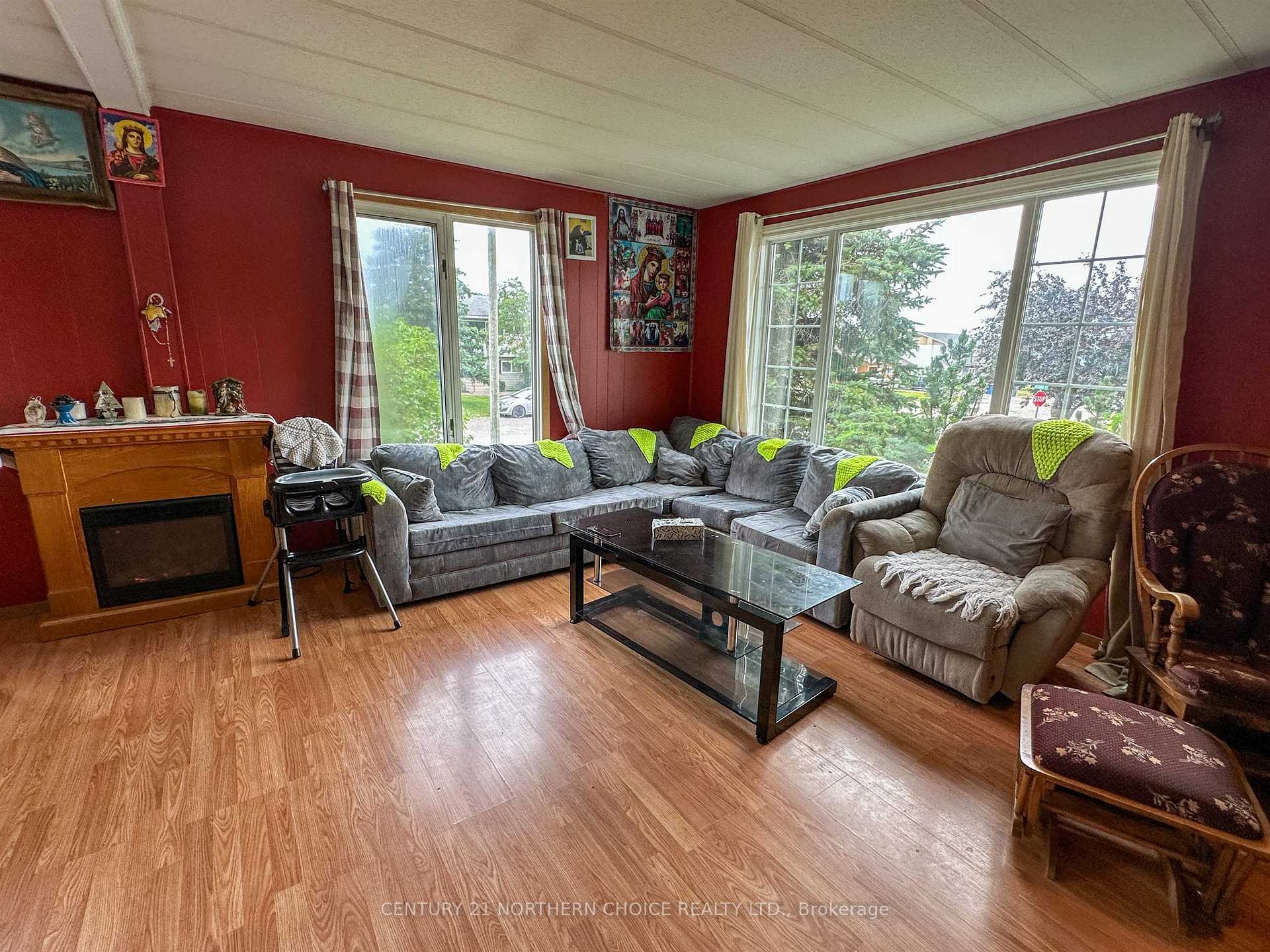 Photo 2 of 101 Detta Road, Red Lake — HOMEH