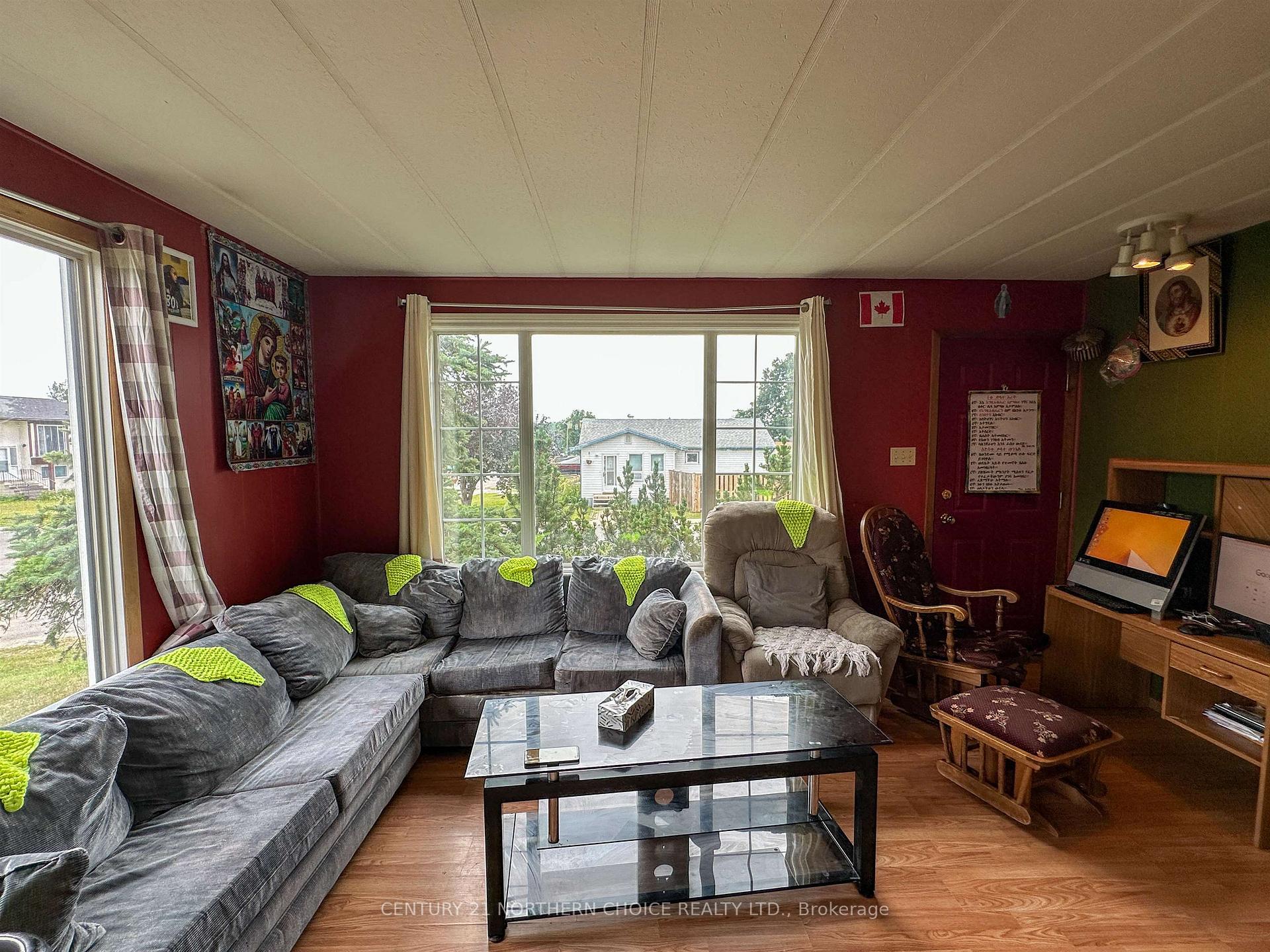 Photo 3 of 101 Detta Road, Red Lake — HOMEH