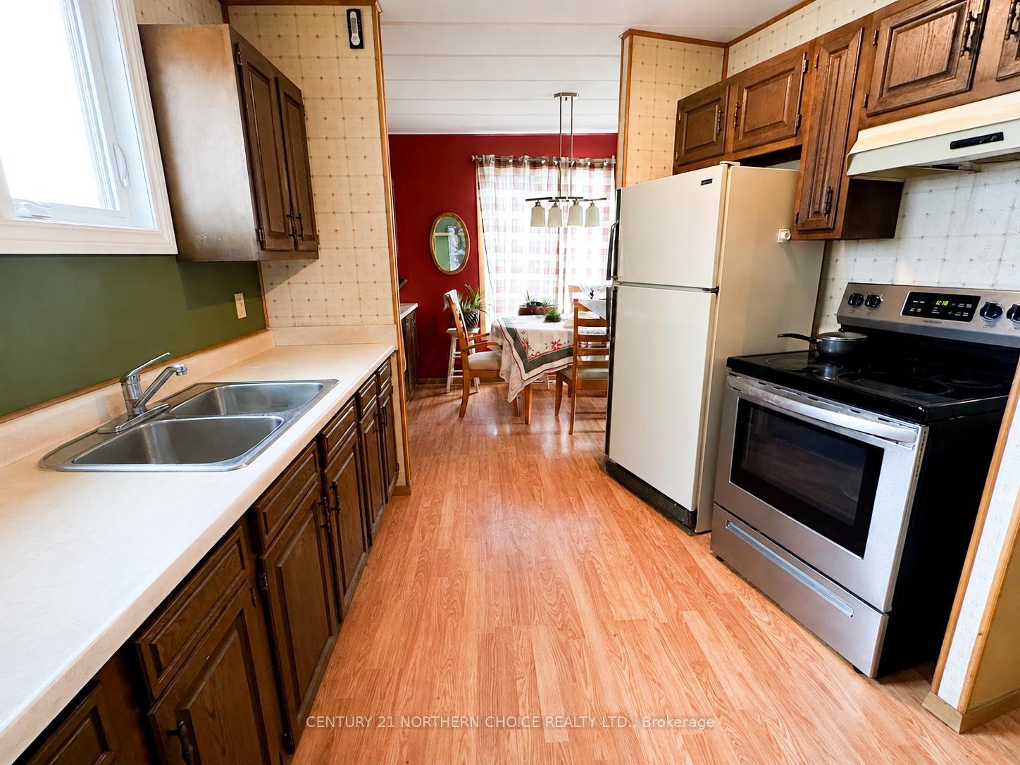 Photo 5 of 101 Detta Road, Red Lake — HOMEH