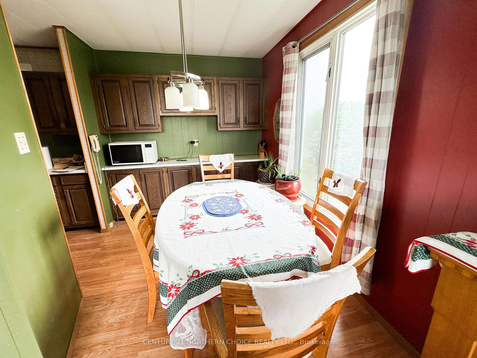 Photo 6 of 101 Detta Road, Red Lake — HOMEH