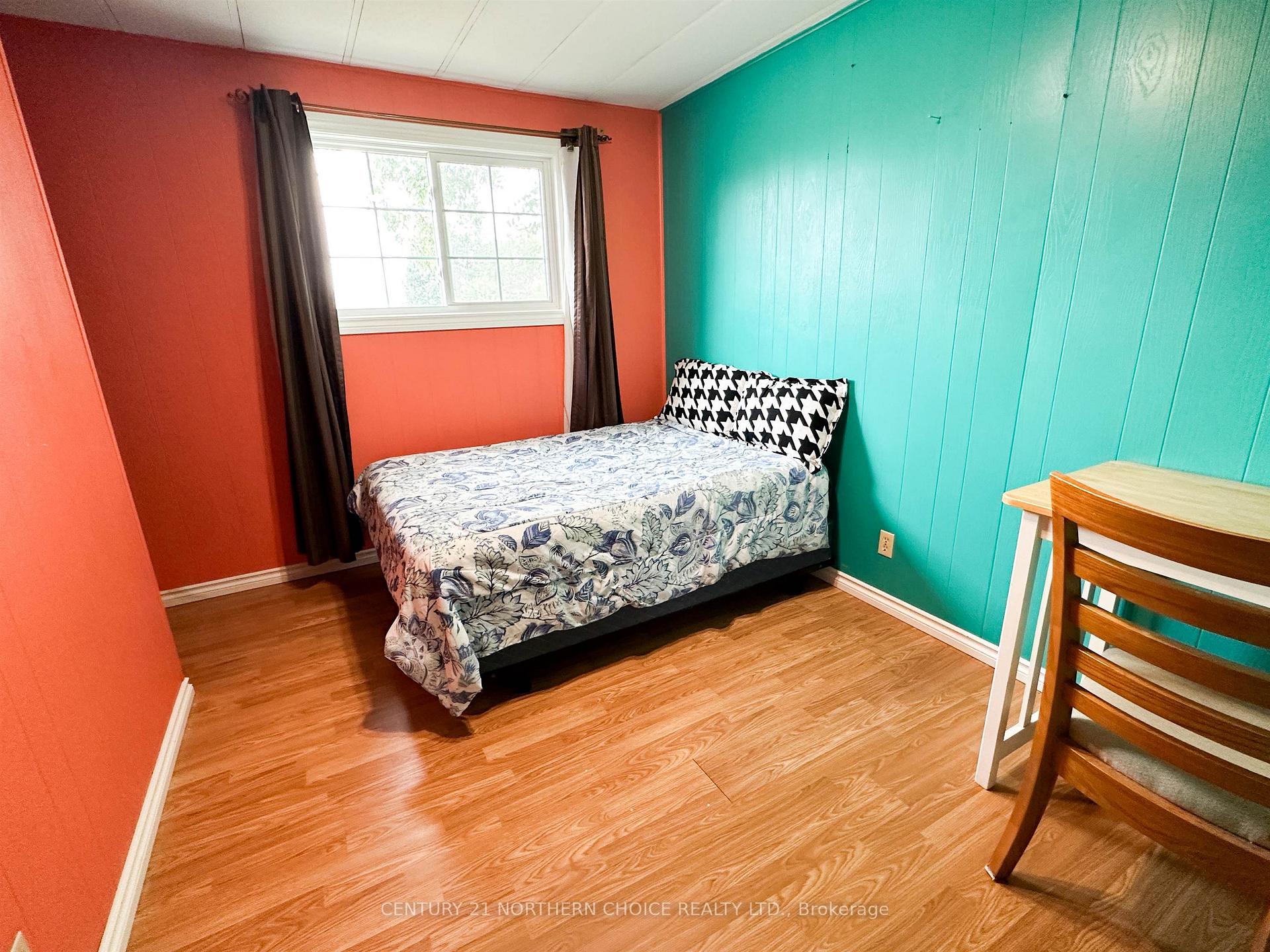 Photo 14 of 101 Detta Road, Red Lake — HOMEH