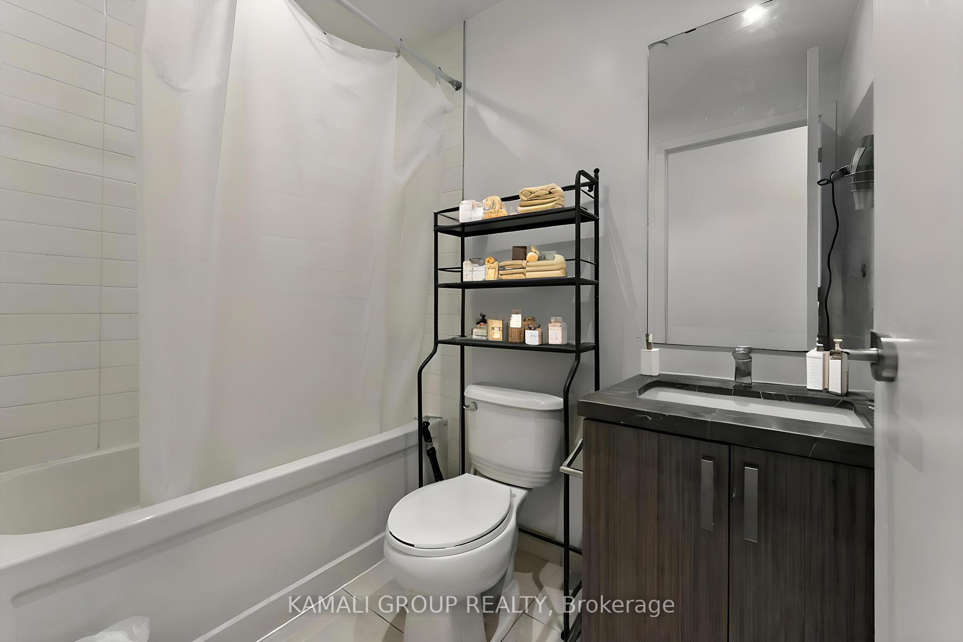 Photo 8 of Unit 1303, 501 St Clair Avenue W, Toronto, Casa Loma — HOMEH