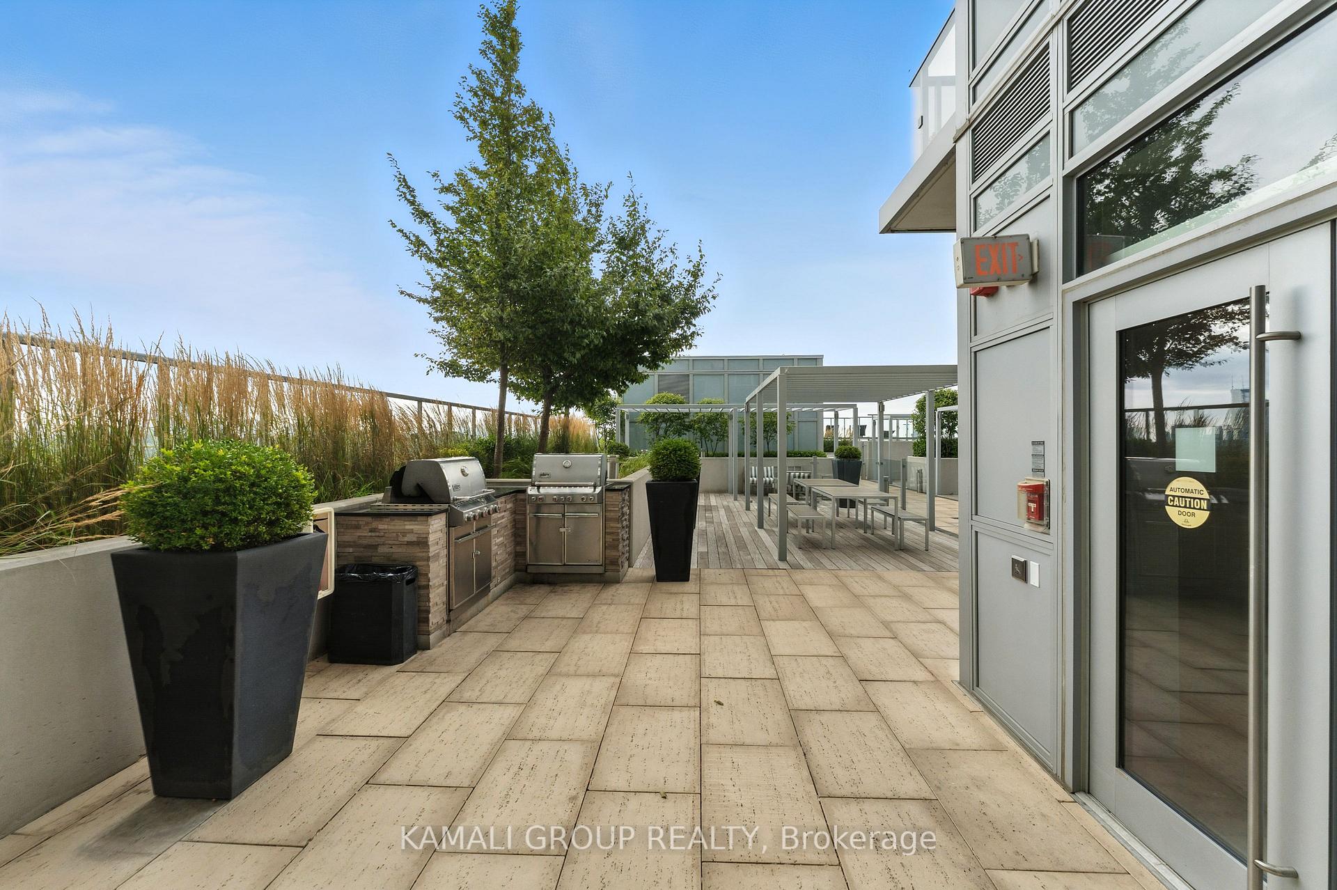 Photo 20 of Unit 1303, 501 St Clair Avenue W, Toronto, Casa Loma — HOMEH