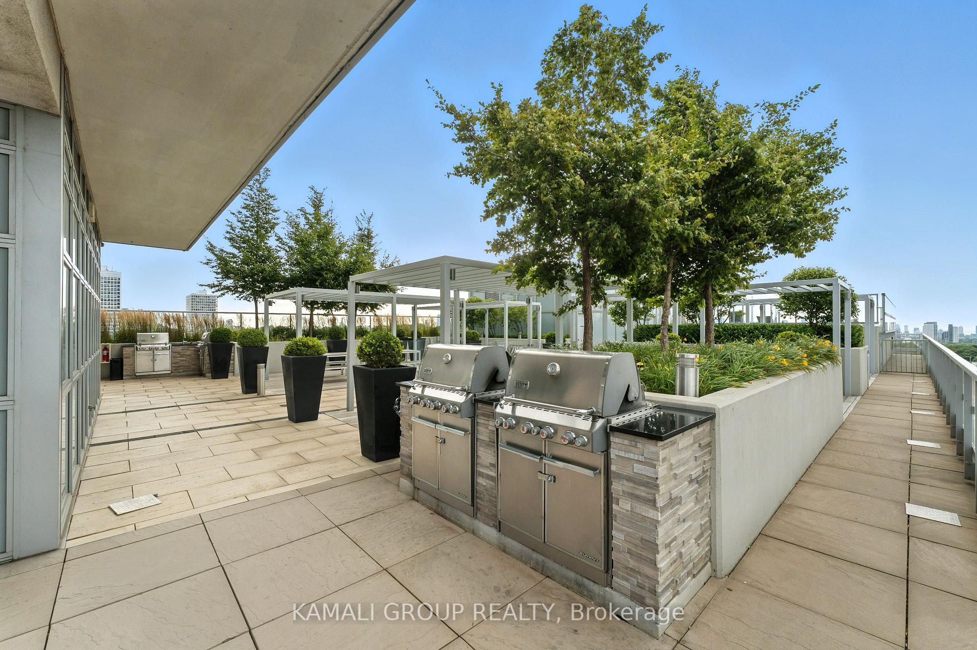 Photo 21 of Unit 1303, 501 St Clair Avenue W, Toronto, Casa Loma — HOMEH