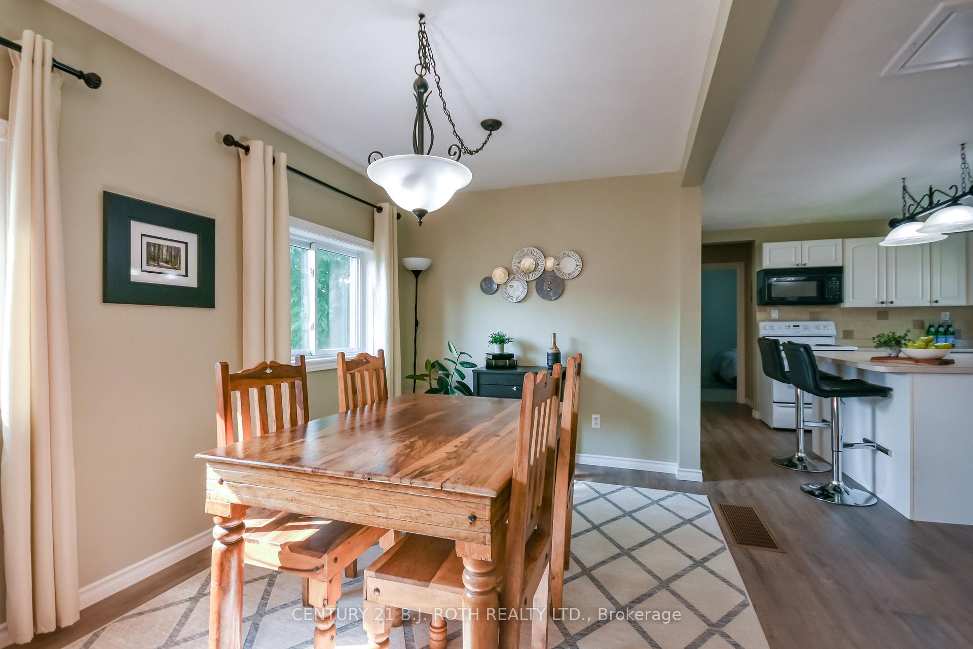 Photo 11 of 3448 Coronation Avenue, Severn, West Shore — HOMEH