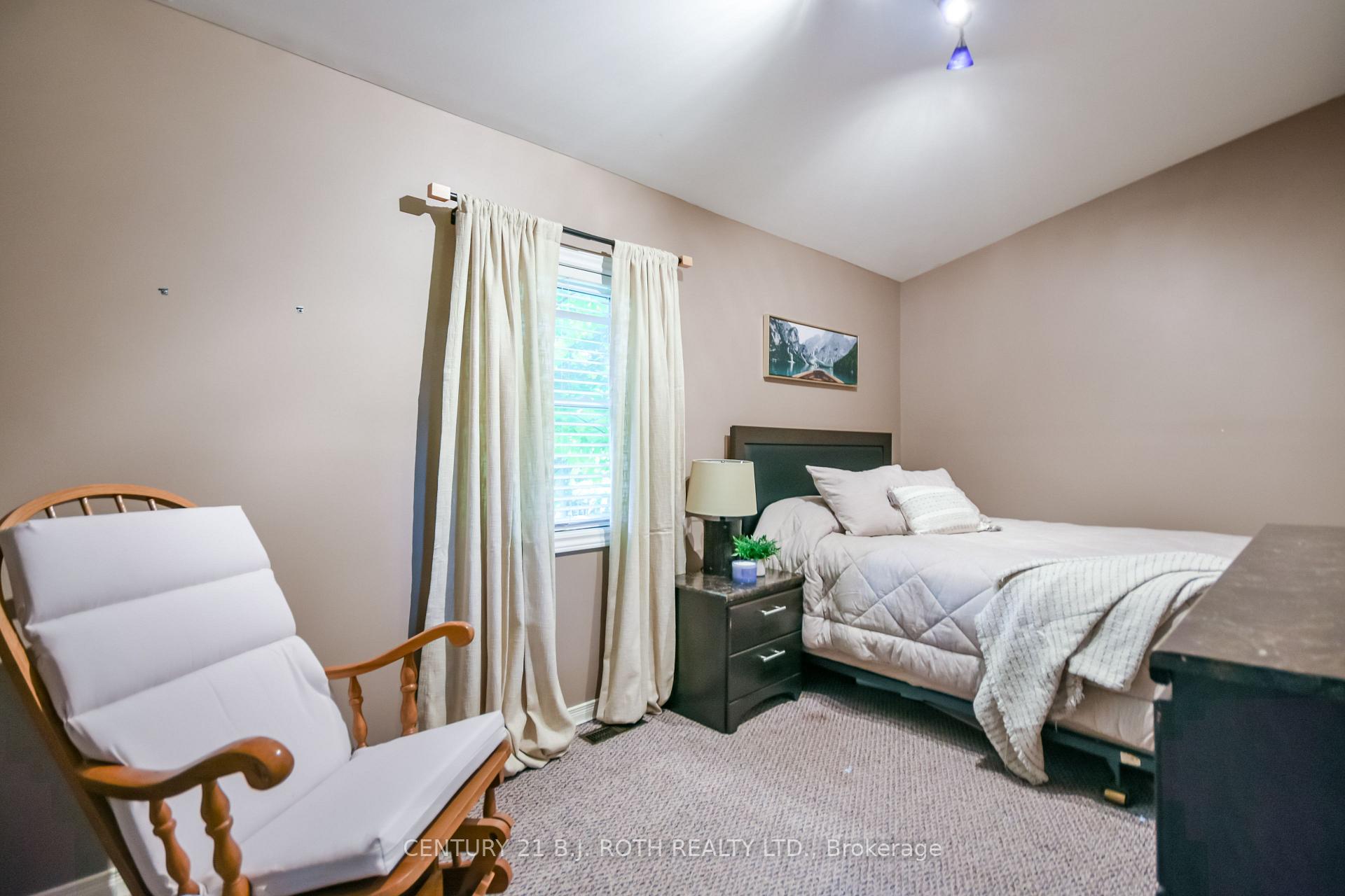 Photo 19 of 3448 Coronation Avenue, Severn, West Shore — HOMEH