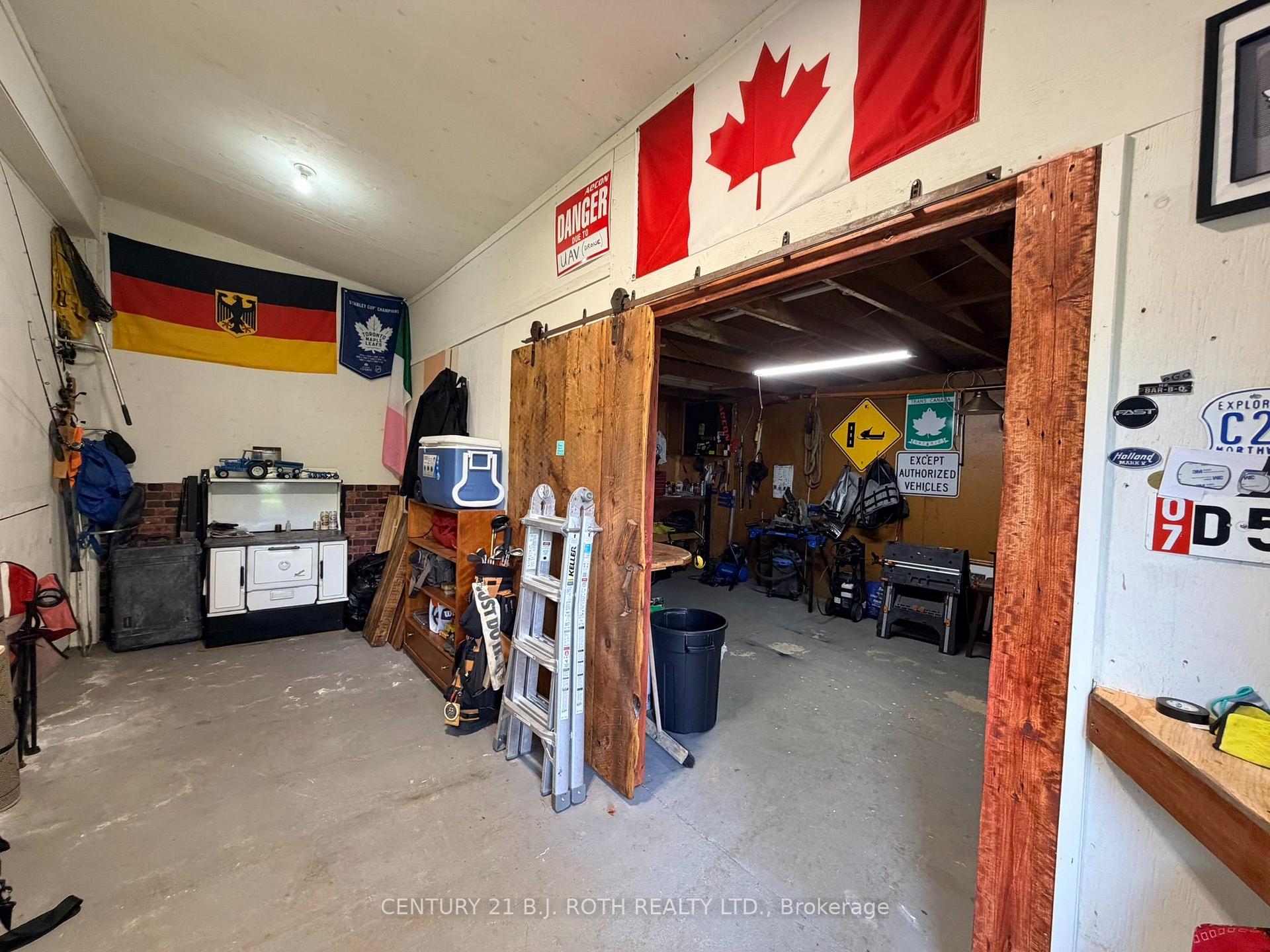 Photo 29 of 3448 Coronation Avenue, Severn, West Shore — HOMEH
