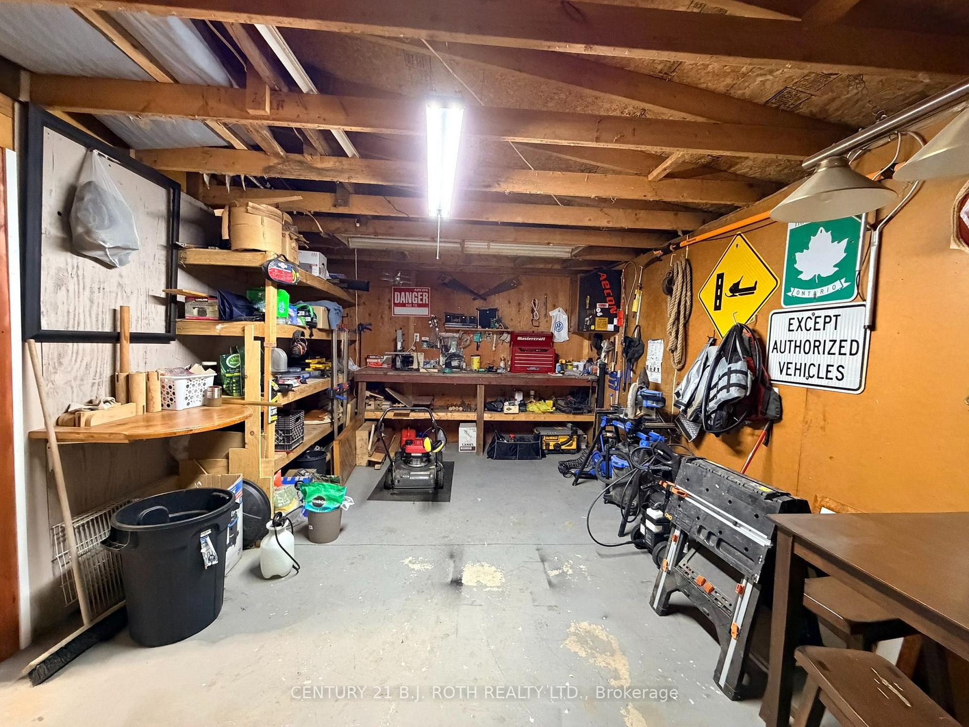 Photo 30 of 3448 Coronation Avenue, Severn, West Shore — HOMEH