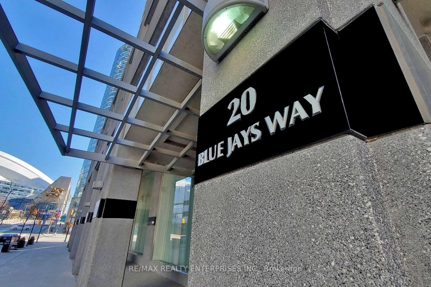 Photo 2 of Unit 1509, 20 Blue Jays Way, Toronto, Waterfront Communities — HOMEH