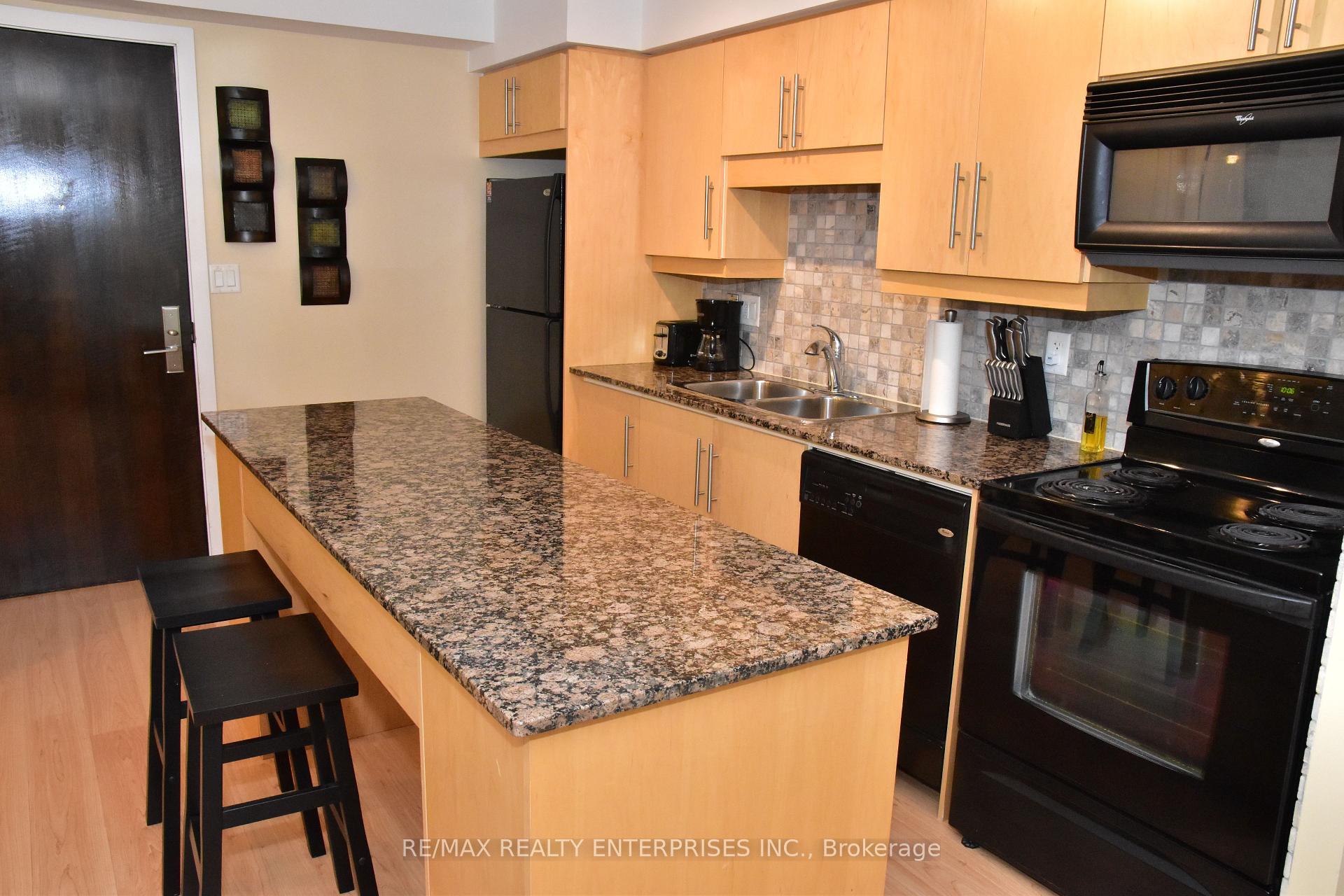 Photo 9 of Unit 1509, 20 Blue Jays Way, Toronto, Waterfront Communities — HOMEH