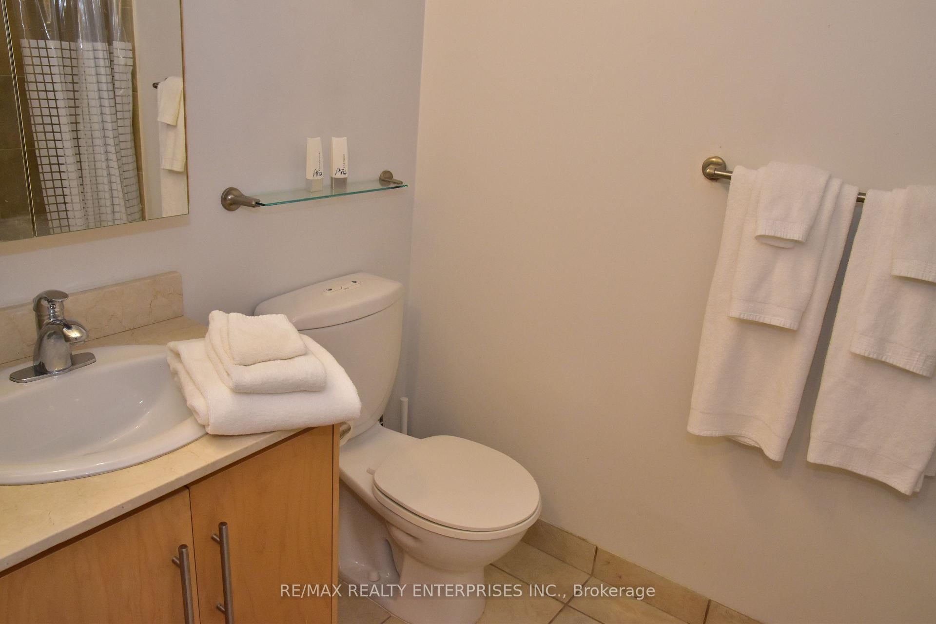 Photo 18 of Unit 1509, 20 Blue Jays Way, Toronto, Waterfront Communities — HOMEH