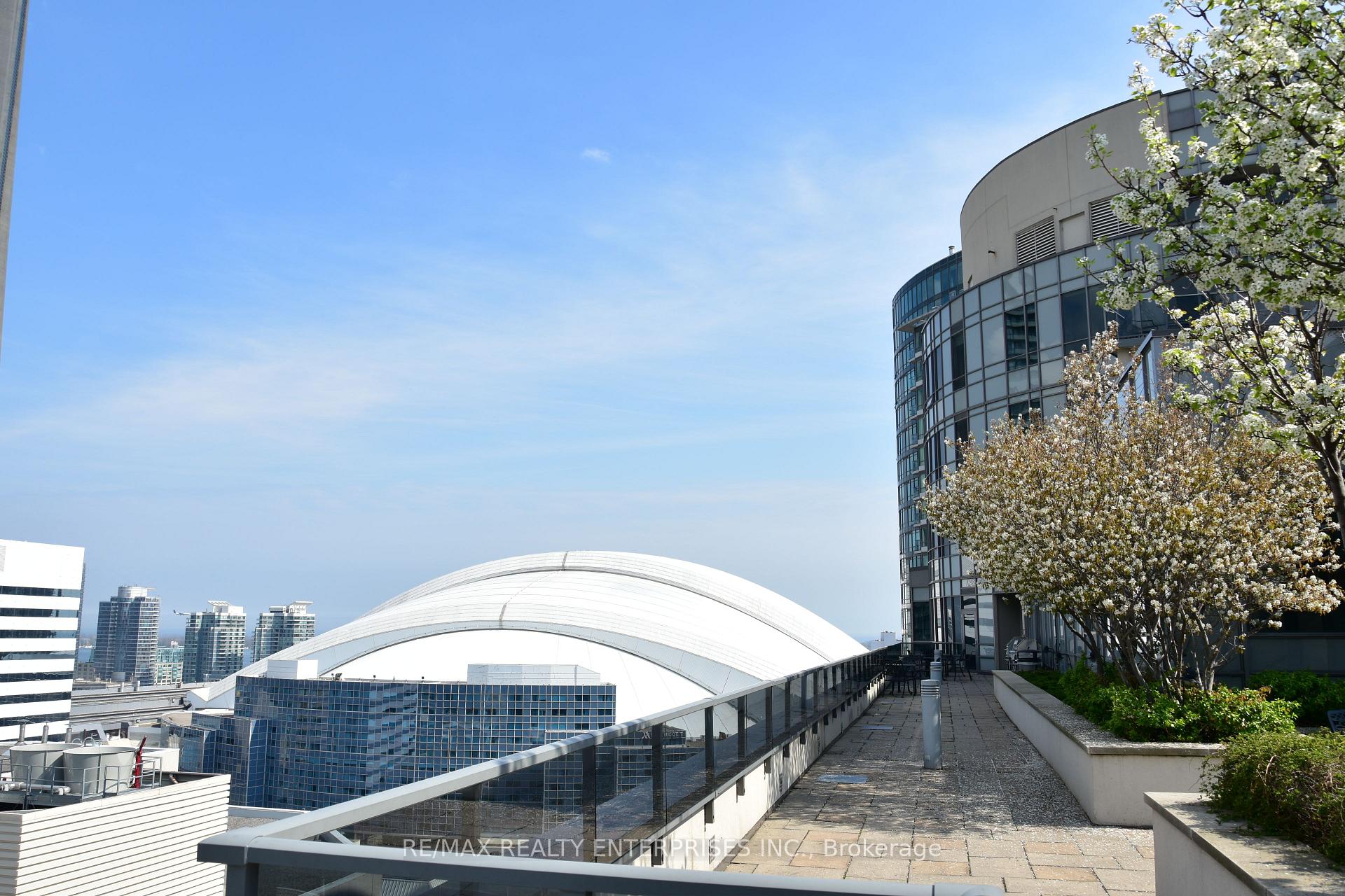 Photo 32 of Unit 1509, 20 Blue Jays Way, Toronto, Waterfront Communities — HOMEH