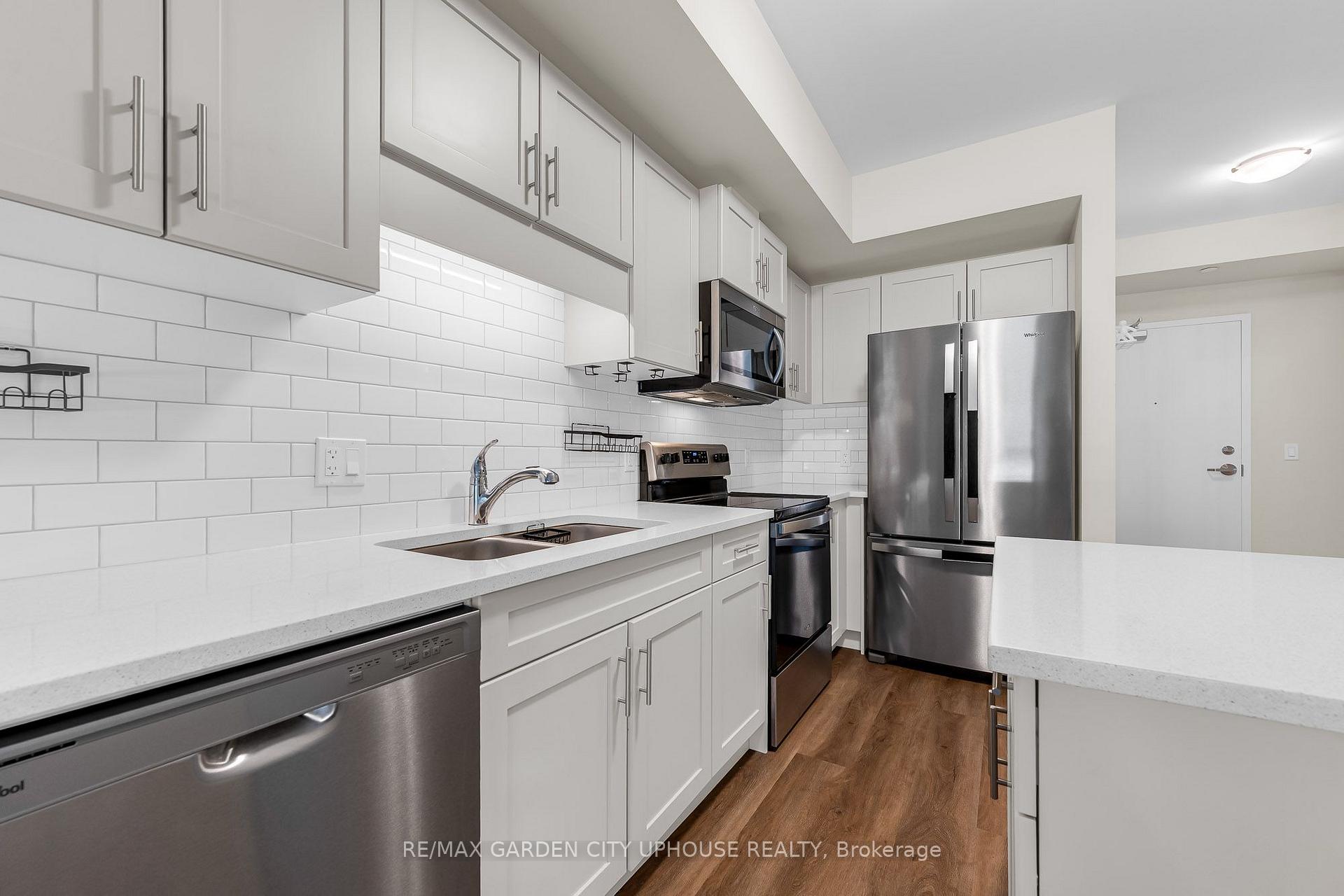 Photo 4 of Unit 102, 118 Summerside Boulevard, Pelham, Fonthill — HOMEH
