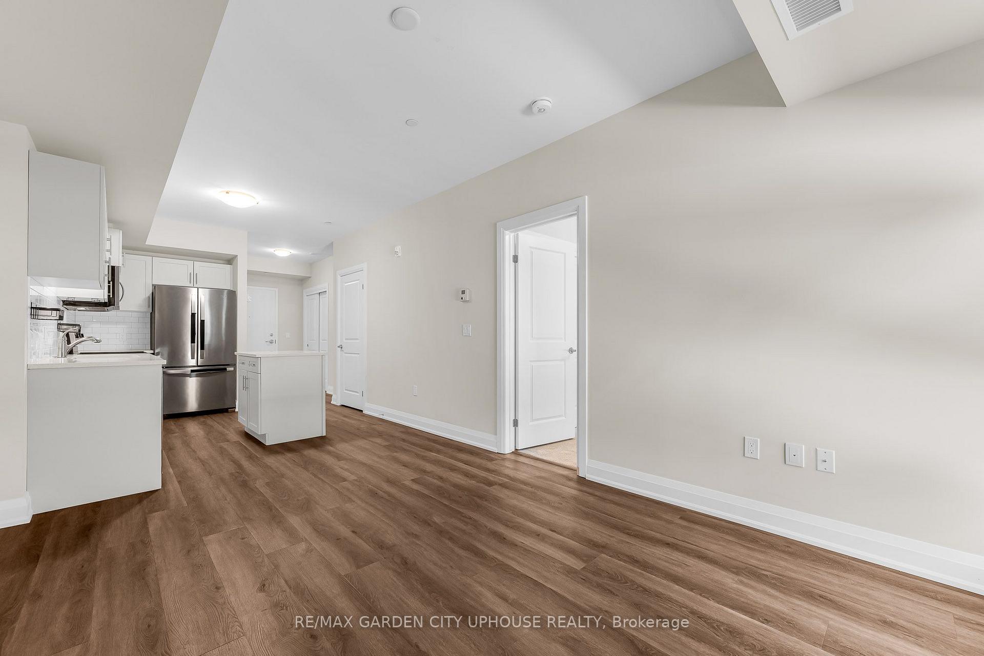 Photo 9 of Unit 102, 118 Summerside Boulevard, Pelham, Fonthill — HOMEH