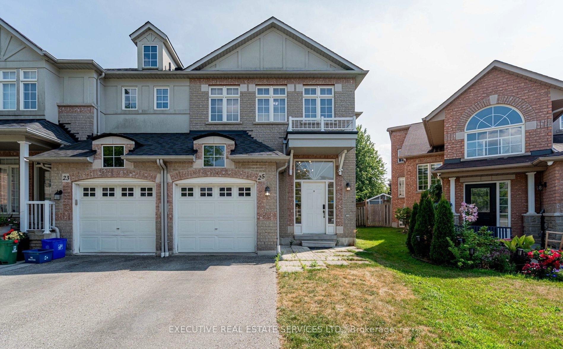 Photo 1 of 25 Dreamcrest Court, Whitby, Pringle Creek — HOMEH
