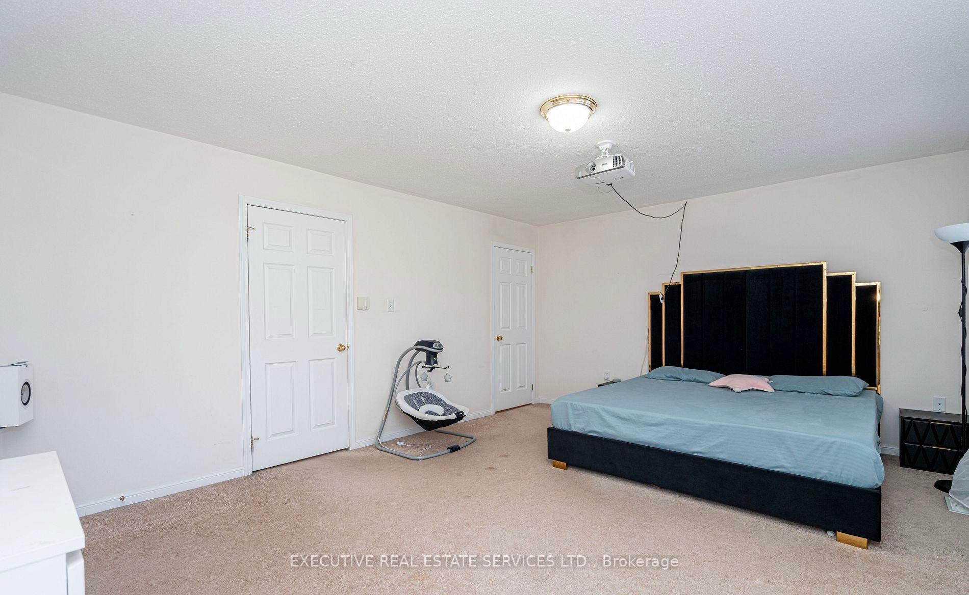 Photo 28 of 25 Dreamcrest Court, Whitby, Pringle Creek — HOMEH