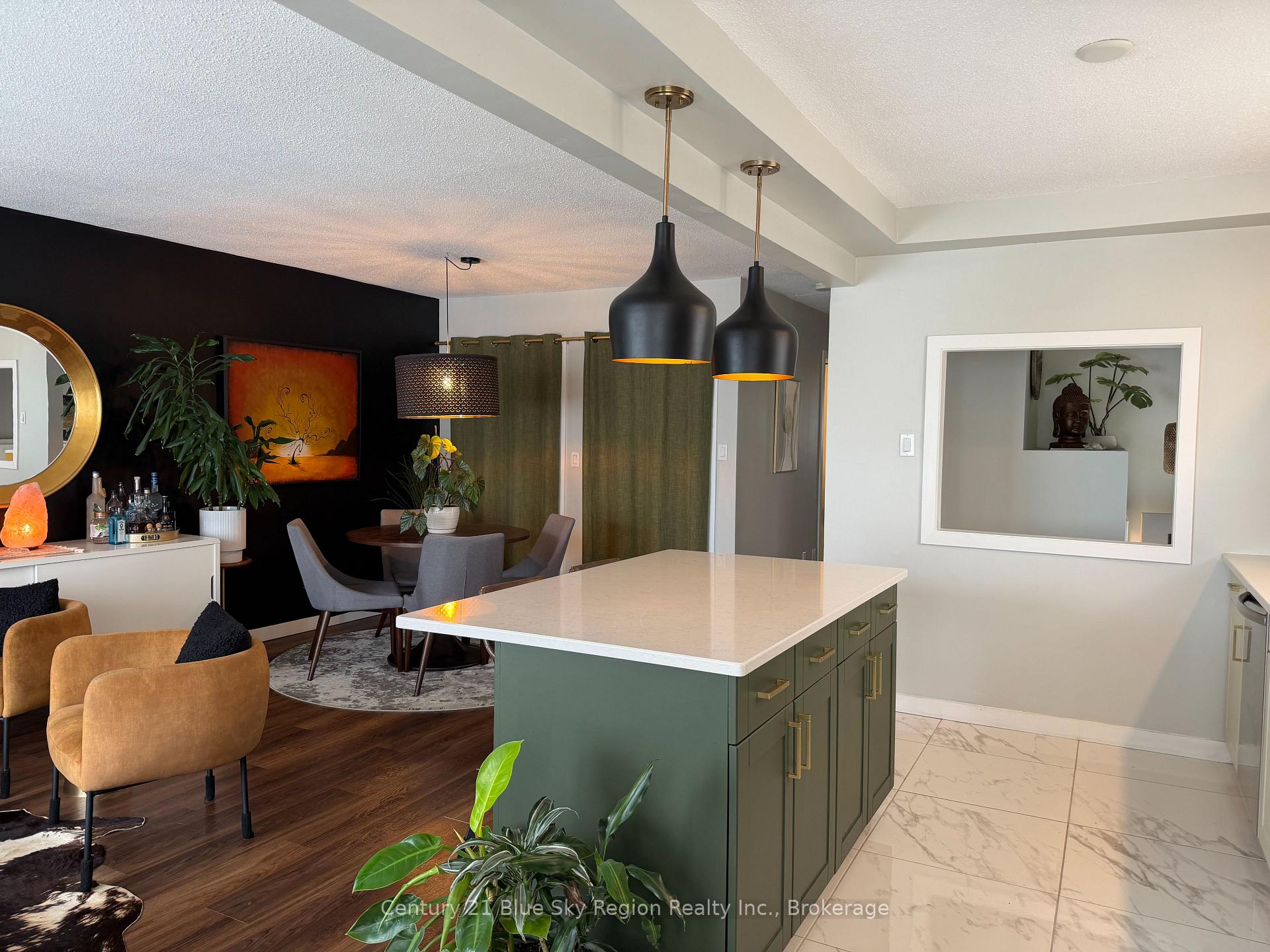 Photo 4 of 40 Charlton Crescent, North Bay, Ferris — HOMEH