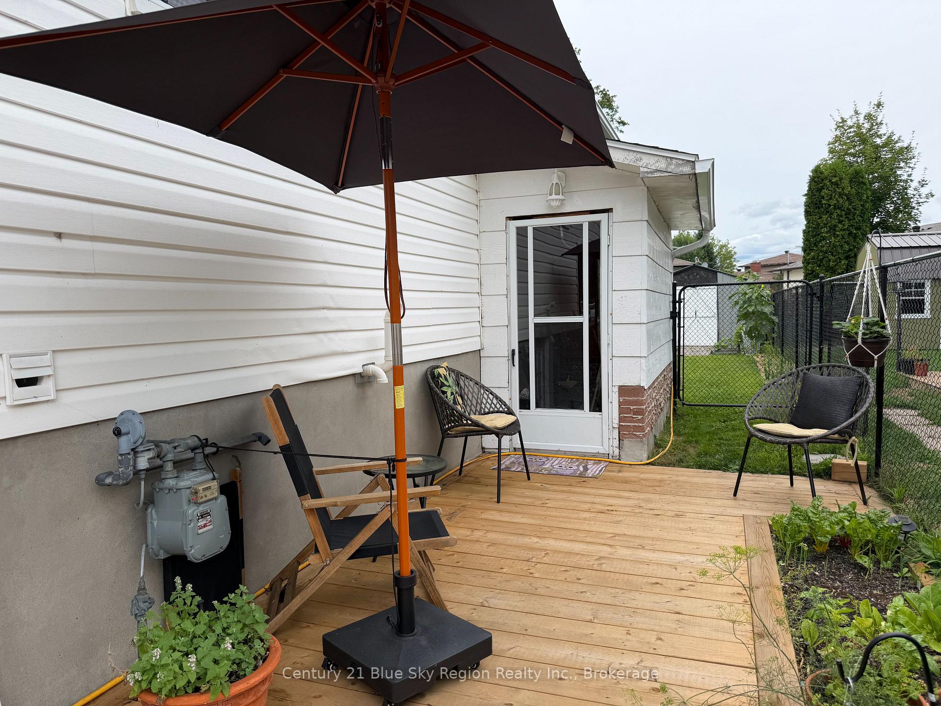 Photo 24 of 40 Charlton Crescent, North Bay, Ferris — HOMEH