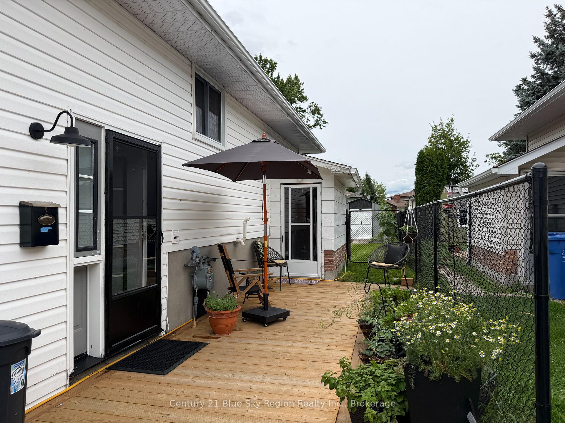 Photo 25 of 40 Charlton Crescent, North Bay, Ferris — HOMEH