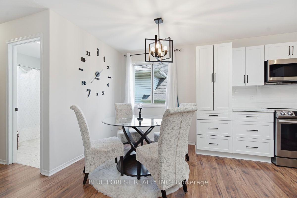 Photo 12 of 1406 Aspenridge Crescent, London, East A — HOMEH