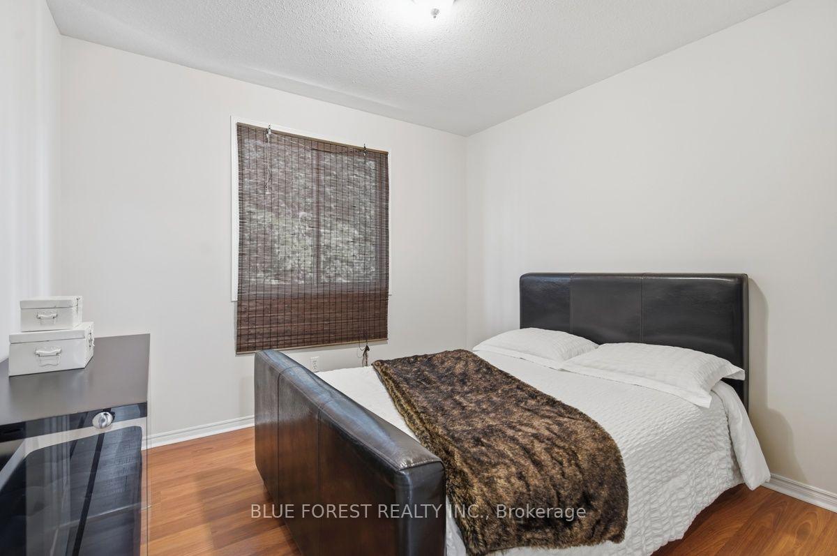 Photo 21 of 1406 Aspenridge Crescent, London, East A — HOMEH