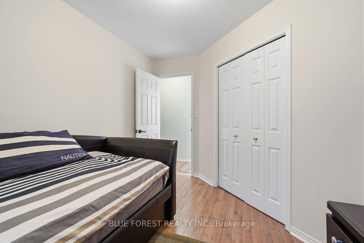 Photo 24 of 1406 Aspenridge Crescent, London, East A — HOMEH